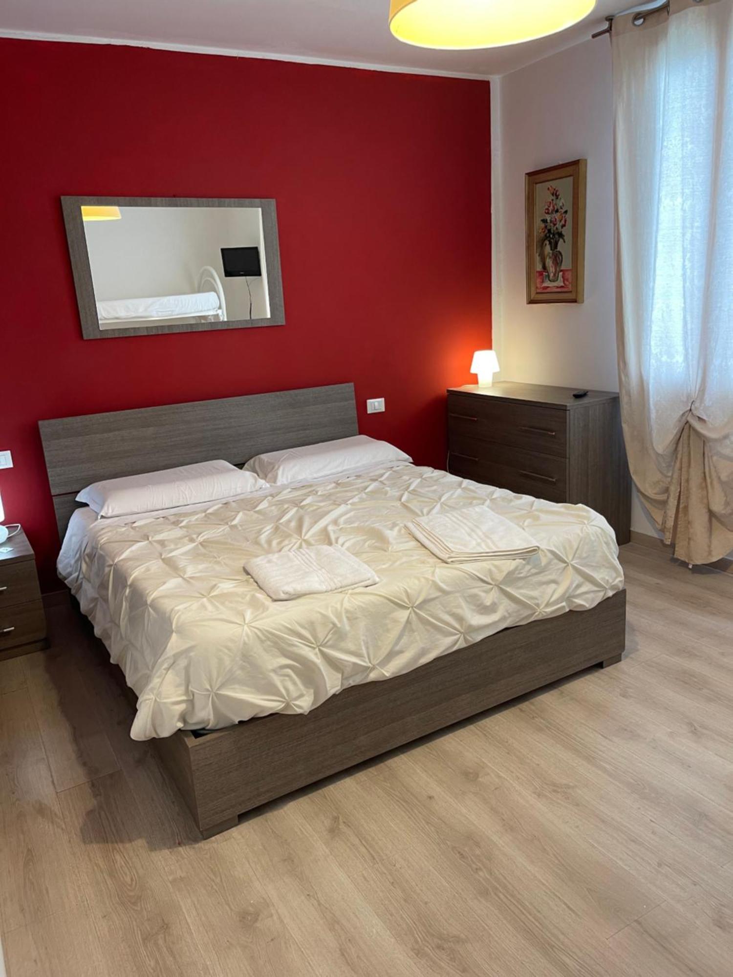 Romantic Enchantment With Private Bathroom Venesia Bagian luar foto