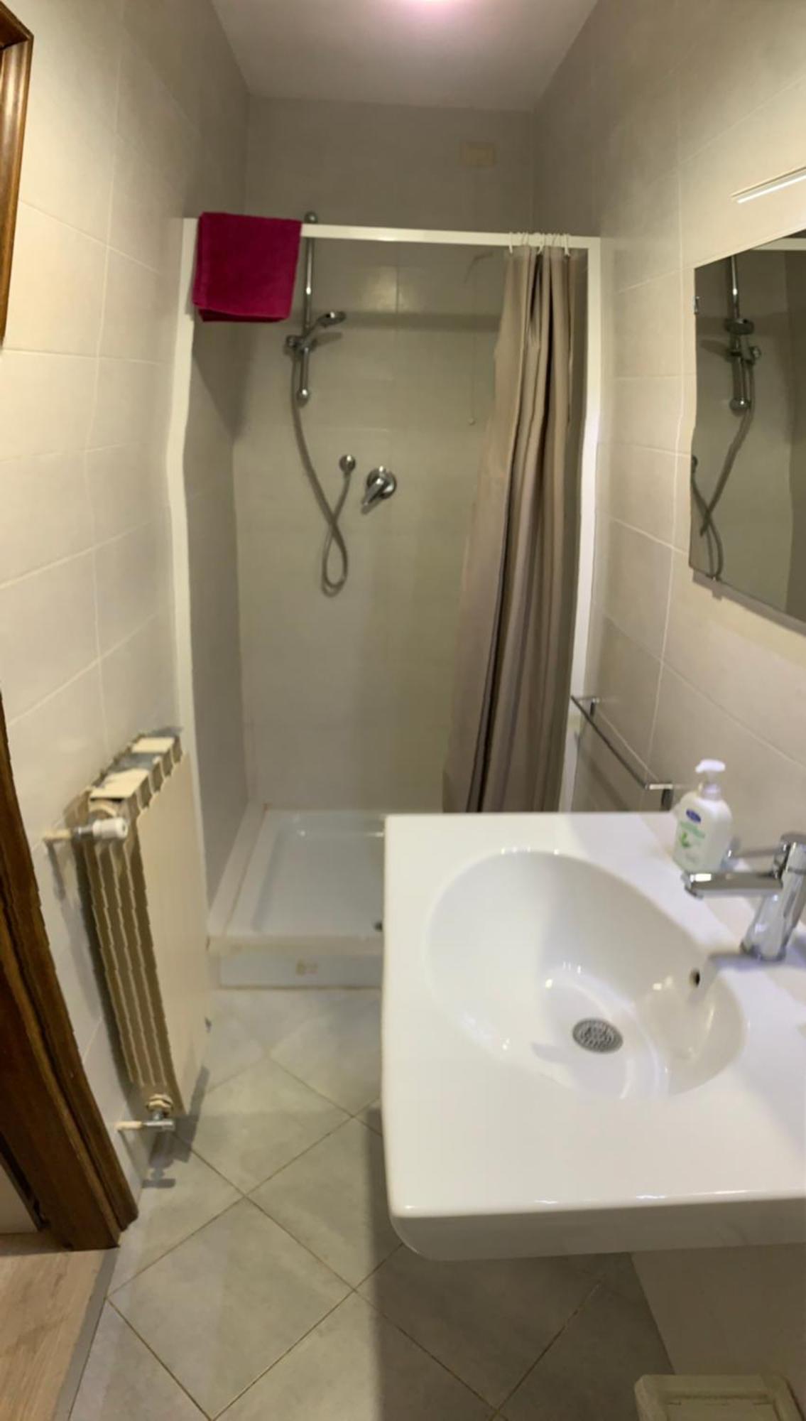 Romantic Enchantment With Private Bathroom Venesia Bagian luar foto